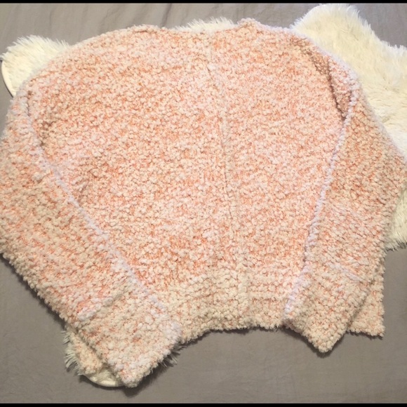 NWT peach popcorn sweather Hippie Rose small - Picture 7 of 8